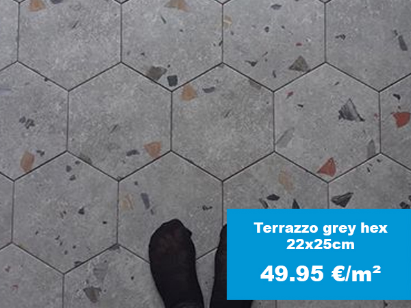 Goedkope hexagon tegels in betonlook of terrazzo.
